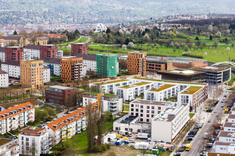 Luftbildaufnahme einer Siedlung